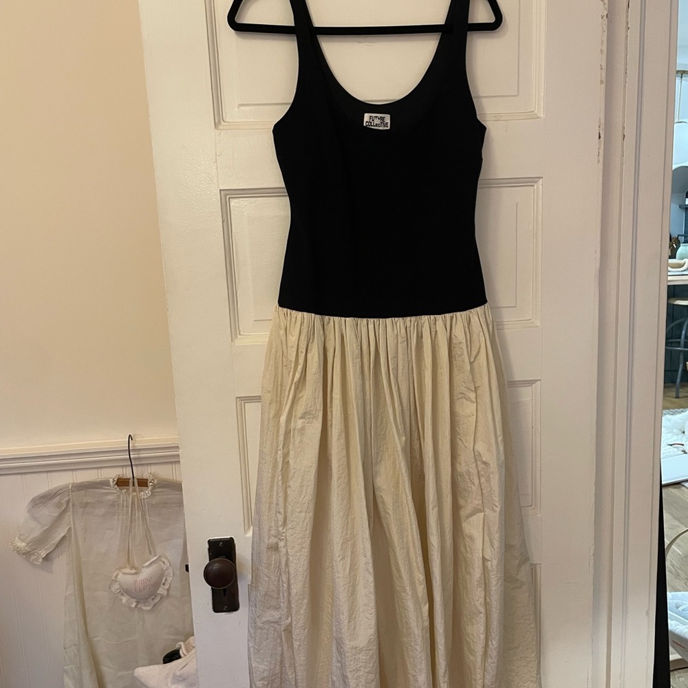 Chic Black and Cream Maxi Dress